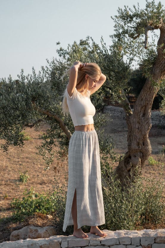 Ani Crop T-Shirt - Image 5