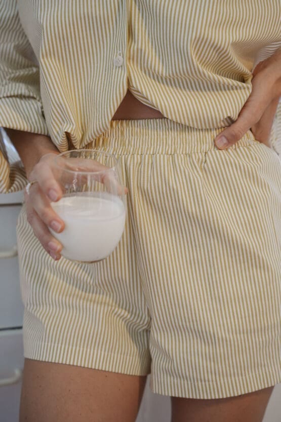 Nora Shorts - Image 4