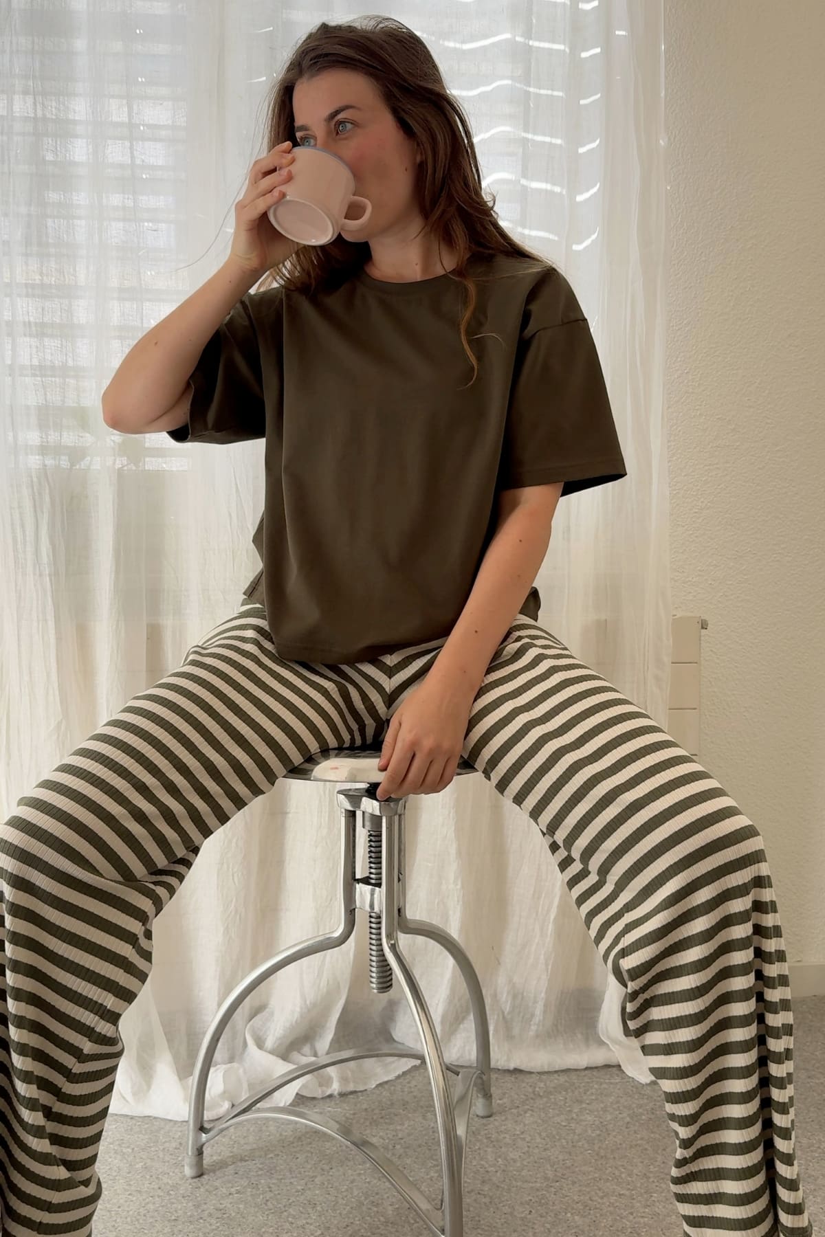 Feli T-Shirt - Image 6