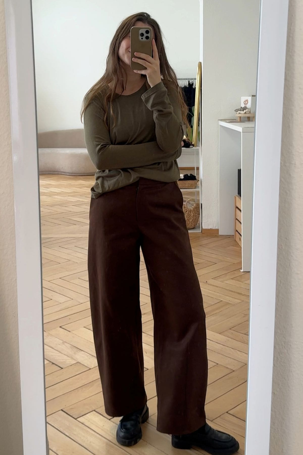 Nomi Barrel Pants - Image 16