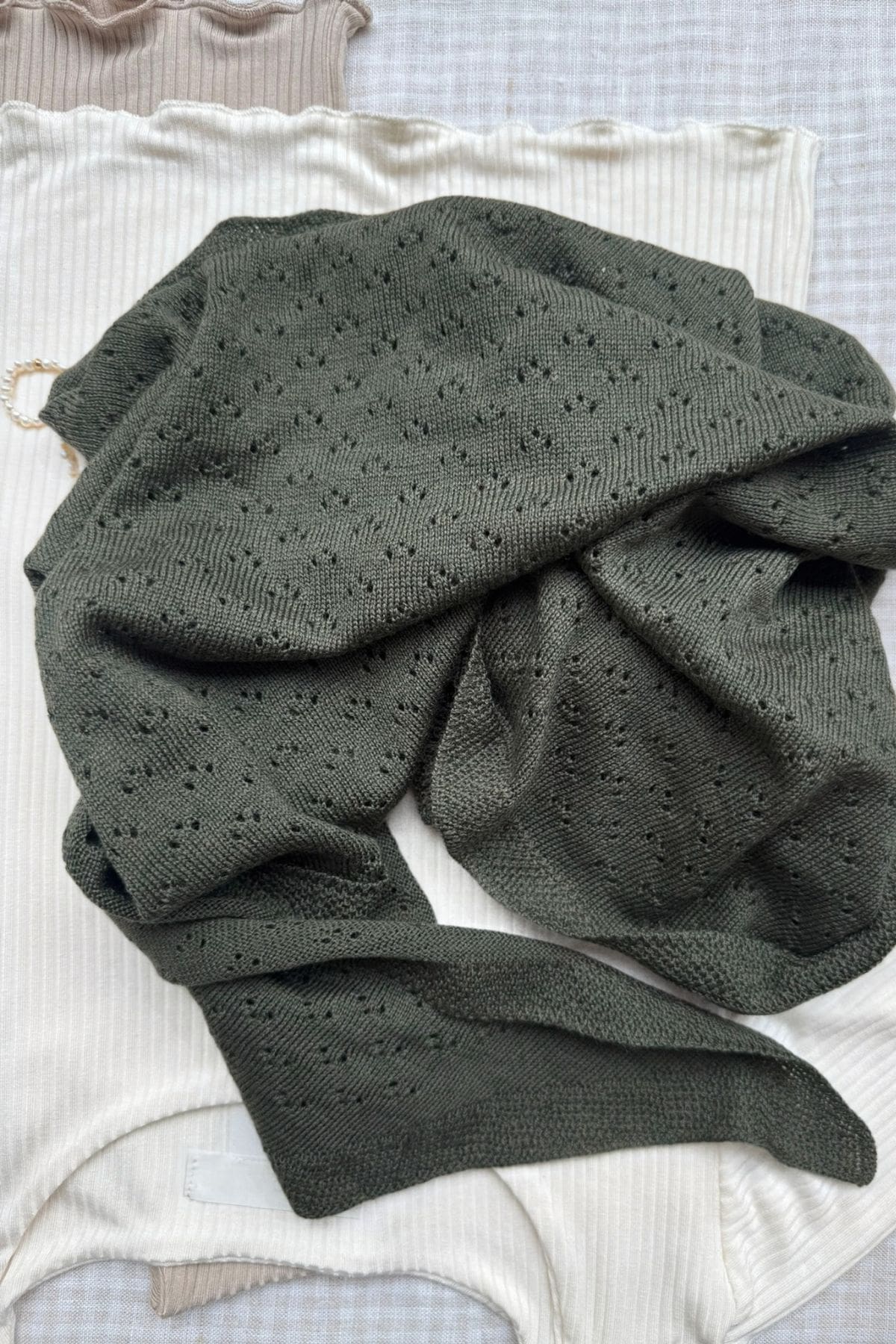 Triangle Scarf Merino - Image 11